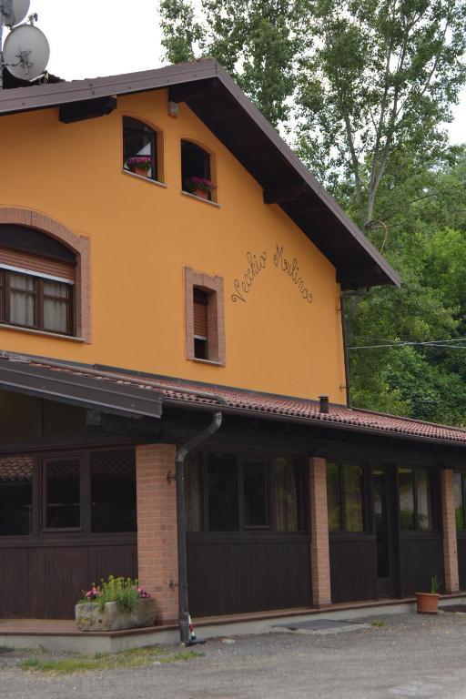 Bed and Breakfast Trattoria Vecchio Mulino Niella Tanaro Exterior foto